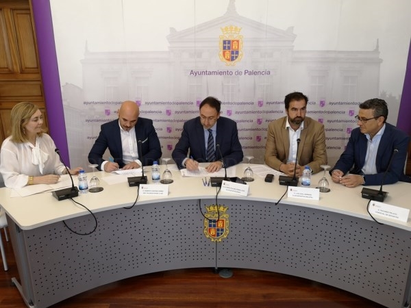 El Ayuntamiento concede 13.600 euros a Balopal y Palencia Rugby Club