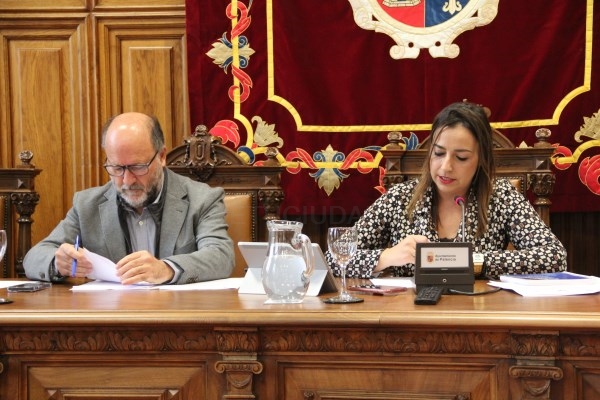 El Pleno del Ayuntamiento aprueba por unanimidad la modificación de la RPT que mejorará la prestación de los servicios de Urbanismo