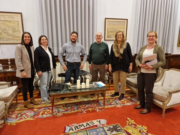 La Diputación de Palencia colaborará con el ayuntamiento de Astudillo en el arreglo y adecuación del cementerio municipal
