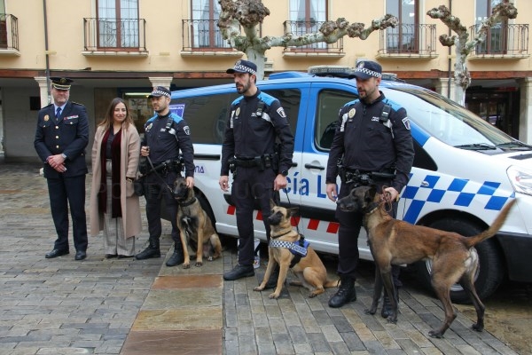 La Policía Local de Palencia pone en marcha la Unidad Canina (UICAN)