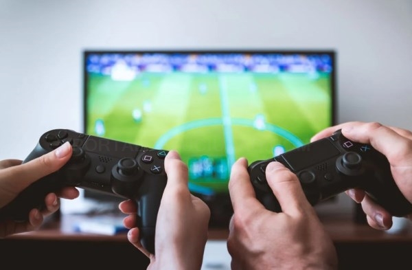 Ganar dinero jugando a videojuegos es posible