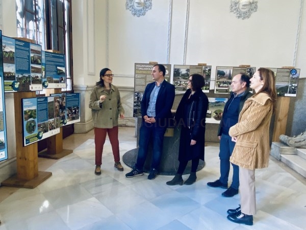 La Fundación Caja de Burgos y la Fundación “la Caixa” abren en el vestíbulo de la Diputación de Palencia una exposición