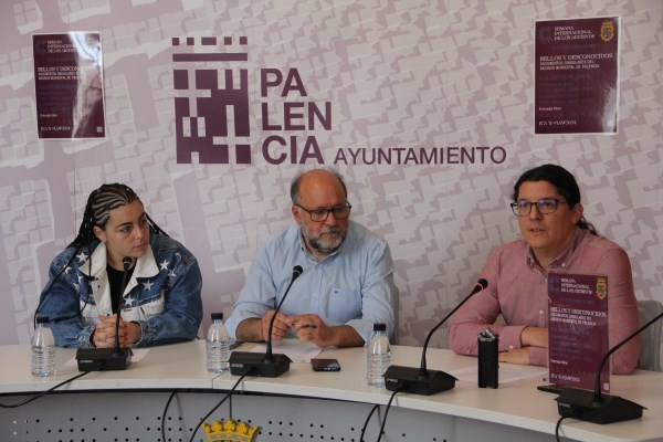 El Ayuntamiento de Palencia celebra la Semana Internacional de los Archivos con una muestra de documentos singulares del Archivo Municipal