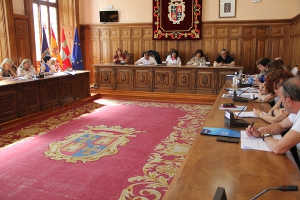 El Plan de Acción Social y Sostenibilidad de Palencia avanza en materia de solidaridad, empleo y sensibilización ambiental