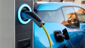 El corte del suministro eléctrico de los postes de recarga supondrá a las arcas municipales un ahorro de 64.439 euros