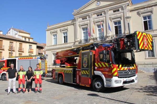 Una Bomba Urbana Ligera y una Autoescala modernizan la flota de vehículos del Servicio de Prevención y Extinción de Incendios del Ayuntamiento