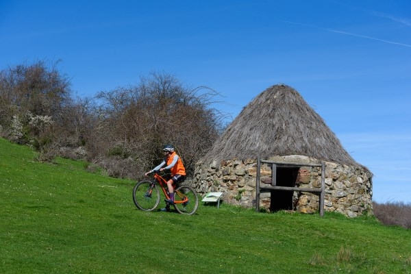 La Diputación adjudica a la empresa Bikefriendly el servicio de consultoría para la creación de la marca Montaña Palentina como destino cicloturístico
