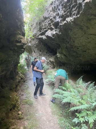 Los evaluadores de la Unesco se despiden hoy del Geoparque Las Loras tras visitarlo junto a más de un centenar de personas