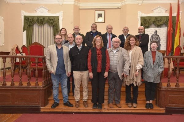 El poeta y sacerdote extremeño José Ángel Losada Gahete se alza con el VIII Premio Internacional de Poesía ‘Jorge Manrique’