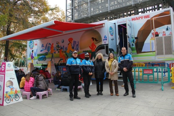 La "Caravana Planeta ODS" de Fundación Mapfre llega a Palencia para fomentar un mundo "más seguro, sano y sostenible"
