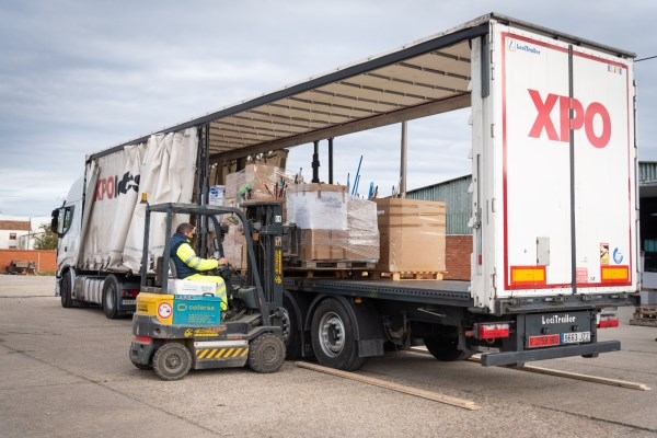 La Diputación de Palencia envía un camión de productos para los afectados de la DANA en Valencia