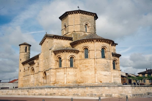 Soluciones digitales para potenciar el turismo patrimonial del Camino de Santiago