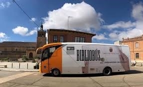 La Diputación de Palencia reafirma su compromiso con el servicio de bibliobuses de la provincia.