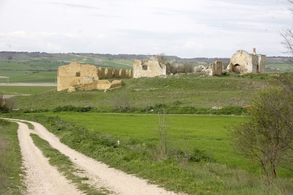 Un total de 301.000 € de la Diputación provincial servirán para mejorar los caminos rurales de la provincia en 2025