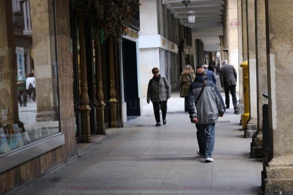Los mayores podrán aprender el manejo de la aplicación de la Cuenta Consumo a través de cursos en el CEAS La Puebla