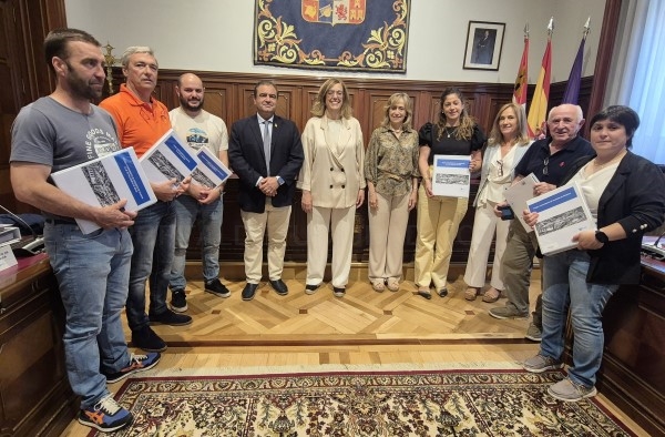La Diputación palentina entrega sus  inventarios de bienes a los ayuntamientos de 21 localidades para contribuir en la mejor gestión de su patrimonio
