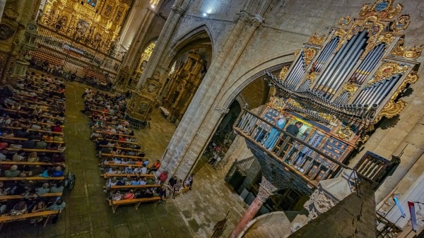 La Diputación de Palencia renueva su colaboración con la Asociación Cultural “Fray Domingo de Aguirre”