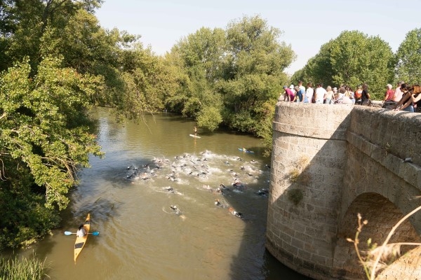 Concluye este domingo en la localidad de Villamuriel de Cerrato el Circuito de Triatlón “Diputación de Palencia”
