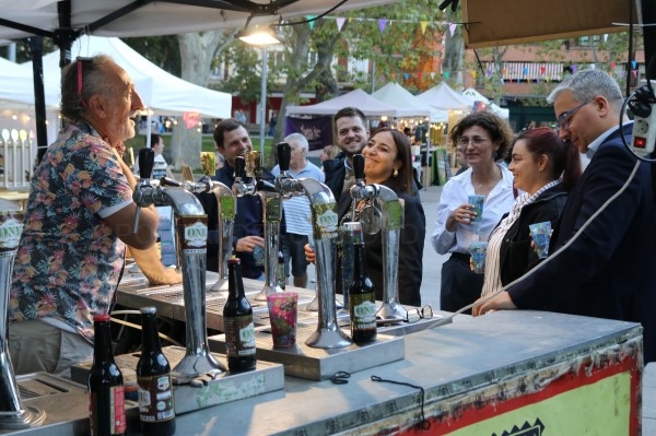 La II Feria de la Cerveza Artesanal abre sus puertas con ocho cerveceras, siete food trucks, música y actividades
