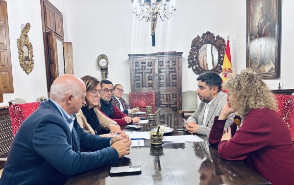 Torremormojón solicita apoyo a la Diputación de Palencia para renovar la tubería de la calle Triguera
