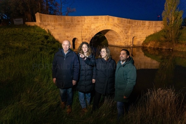 El Consorcio del Canal invierte en la nueva iluminación eficiente y ornamental de la Casa del Rey y el puente del Canal de Castilla en Villaumbrales