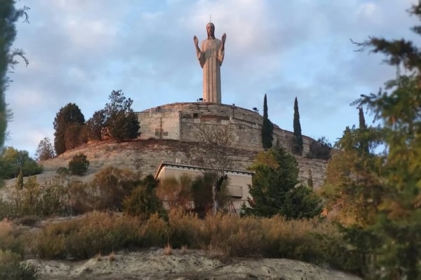 El Ayuntamiento de Palencia informa del cierre temporal de los accesos al Cristo del Otero por el inicio de nuevas obras de mejora