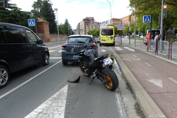 Investigado un motorista por conducción temeraria tras provocar un accidente