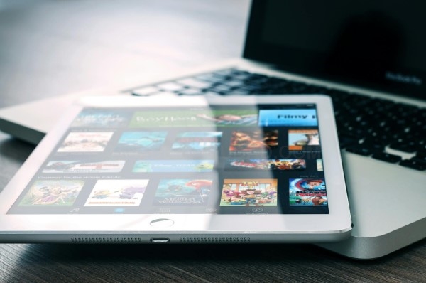 Entretenimiento digital: ideas para pasarlo bien sin moverte de casa
