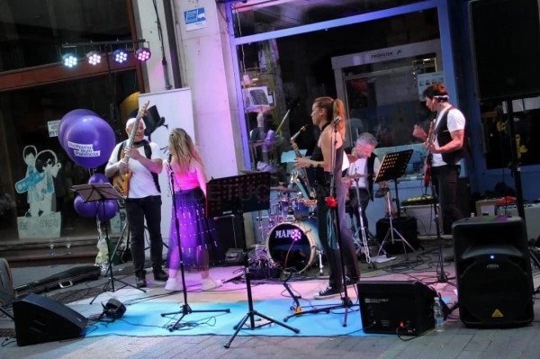Un centenar de comercios y establecimientos hosteleros convertirán Palencia en el gran escaparate del ocio y las compras con la Showpping Night 2026