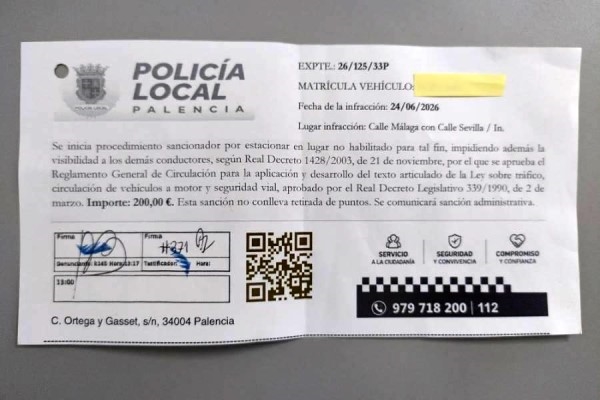 Atención: si te encuentras esta denuncia en tu coche, es falsa