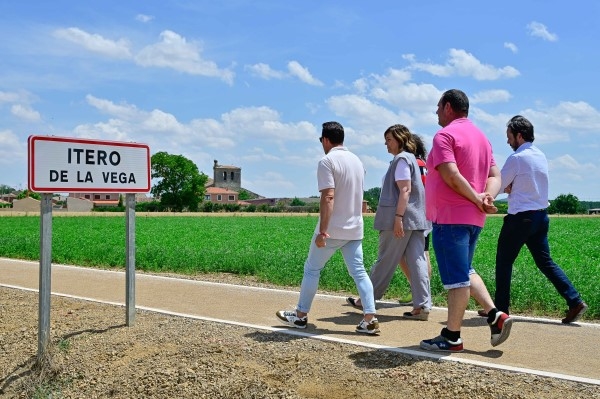Nueva señalización turística para reforzar la experiencia de los peregrinos en el Camino de Santiago a su paso por Palencia