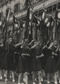 Mujeres de azul  La sección femenina en España