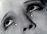 “VANGUARDIA Y LIBERTAD. MAN RAY” Salamanca
