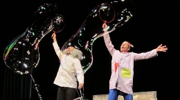 "Bubble Bros.", espectáculos pompas de jabón