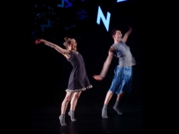 Danza, teatro e imagen: Dot