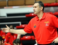 Conferencia de baloncesto a cargo del prestigioso entrenador Jota Cuspinera