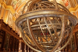Visita guiada a la Esfera armilar de la Biblioteca Monasterio