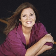 Teresa Rabal presenta "Vuelve la Tía Teresa"