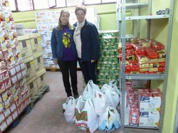Los vecinos de Guadarrama aportan más de mil doscientos kilos de alimentos para las familias necesitadas del municipio