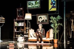 Monologo: “UNA MUJER EN LA VENTANA” de Uroc teatro