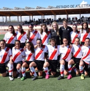 Triunfo del equipo infantil femenino de fútbol del Rayo Vallecano