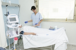 El Marañón implanta la administración intestinal de levodopa de forma ambulatoria a enfermos de Parkinson