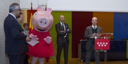 Entrega de  los galardones reconocimientos infancia 2016