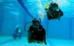 Realiza el bautizo de buceo gratis en el Parque Deportivo Puerta de Hierro
