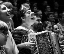 Los Veranos de la Villa ofrecen en ‘Sleep’ un concierto de 8 horas entre el sueño y la vigilia