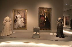 El Museo Thyssen-Bornemisza organiza una exposición dedicada a la influencia de la moda en la obra del pintor valenciano Sorolla