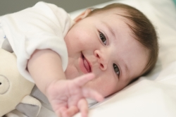 El Marañón da el alta a la primera niña con un trasplante cardiaco AB0 incompatible