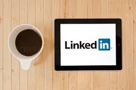REDES SOCIALES PARA PROMOCIONAR TU NEGOCIO: LINKEDIN