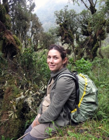 La investigadora Andrea Sánchez Meseguer recibe el premio de la Society of Systematic Biology por su trabajo sobre Hypericum
