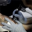 308 centros de tatuajes están inscritos en el registro sanitario de la Comunidad